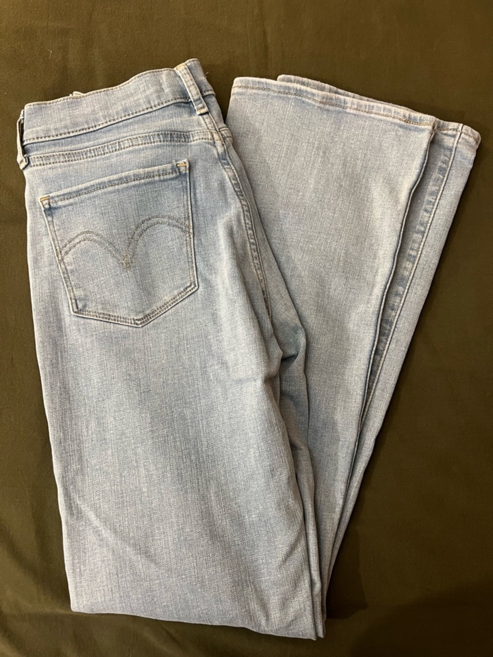Levi’s Light Wash Women's Bootcut Jeans